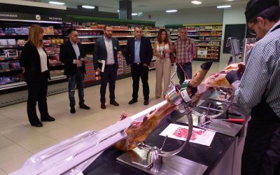 Javier Corpa: “Queremos establecer nexos de colaboración con las empresas destinados a la generación de empleo y de riqueza para nuestra ciudad”