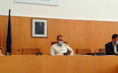 El pleno aprueba el ‘I Plan Municipal de Ayudas a las Familias para la Adquisición de Material Escolar’