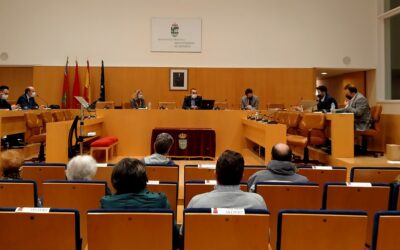 El alcalde, Javier Corpa; y la viceconsejera de Transportes, Movilidad e Infraestructuras de la Comunidad de Madrid, María Consolación Pérez; informan sobre las actuaciones inminentes en los inmuebles afectados por la línea 7B de Metro