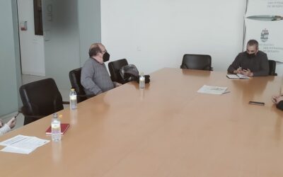 El alcalde de San Fernando de Henares, Javier Corpa, mantiene una reunión con representantes de la Plataforma en Defensa de la Sanidad Pública para coordinar acciones conjuntas ante la situación de Atención Primaria en la localidad