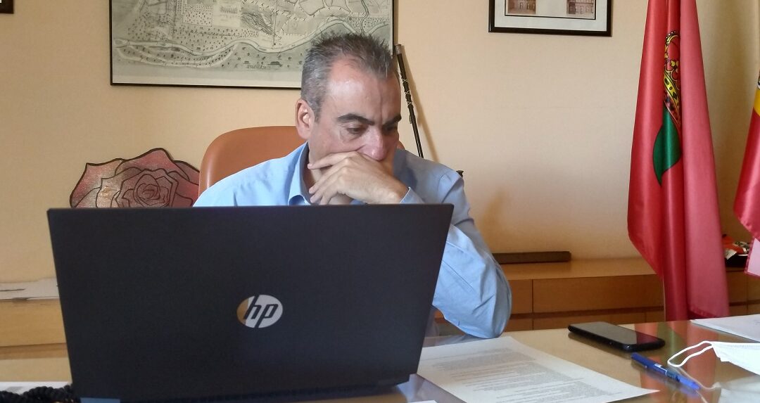 El alcalde de San Fernando de Henares, Javier Corpa, hace un llamamiento a los grupos parlamentarios en la Asamblea de Madrid por un consenso para sacar adelante la Proposición No de Ley relativa a la problemática de Metro