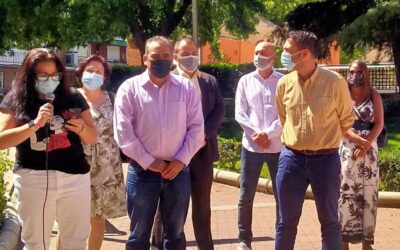 Una ofrenda floral y emotivas palabras para recordar a Nagore Laffage cuando se cumplen 13 años de su asesinato
