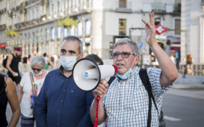 Javier Corpa: “La Comunidad de Madrid tiene, desde hace tiempo, la declaración de ruina inminente, pudiendo actuar con carácter inmediato (…). Estoy harto de las buenas palabras del consejero, y mientras este alcalde se ha desplazado esta mañana a calle Presa con Rafael Alberti y ha dado la cara con los/as vecinos/as, otros, seguramente, estaban tranquilamente en su casa”