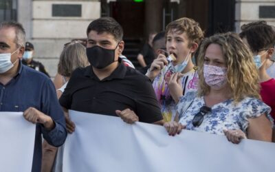 Javier Corpa, alcalde: «Hay gente fuera de sus vivendas, otros/as malviviendo en ellas, tres casas que van a demoler y alrededor de 200 afectadas (…) pero por parte de la presidenta y del consejero nos encontramos con silencio total»