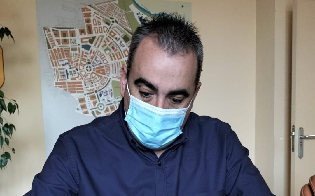 Javier Corpa, alcalde: “Es el máximo responsable y es quien debería estar dando la cara desde el primer momento, que venga y que explique qué van a hacer y cómo van a resarcir a los/as afectados por Metro”