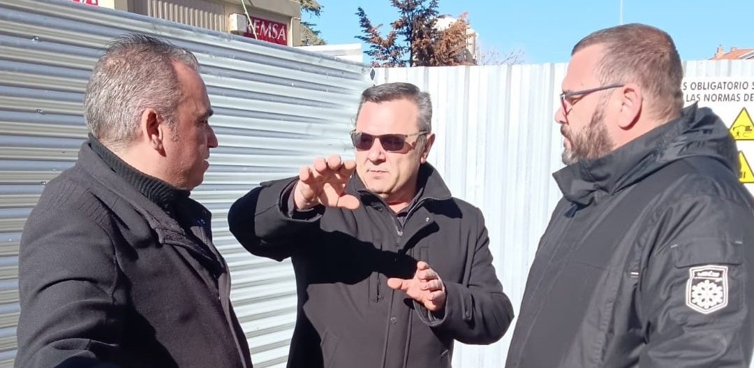 Javier Corpa, alcalde de San Fernando de Henares: “Seguimos con las improvisaciones de la Comunidad de Madrid, con su total falta de planificación de las obras y esto es una auténtica vergüenza”