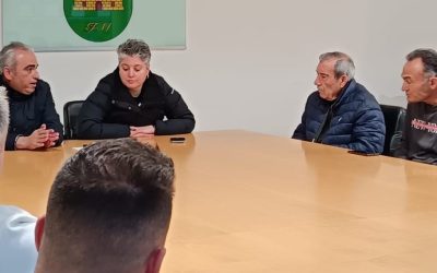 El alcalde, Javier Corpa; informa sobre la situación en el Polideportivo Municipal Justo Gómez Salto, que continúa cerrado