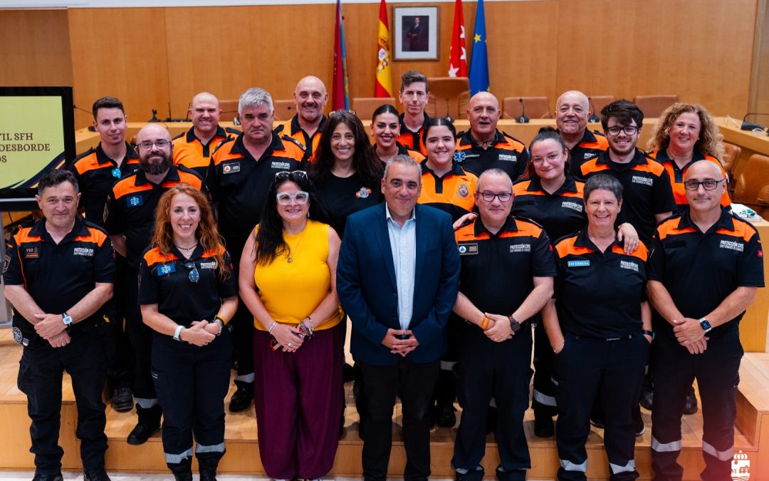 Presentación oficial del nuevo jefe de la Agrupación de Voluntarios/as de Protección Civil, Alfonso Arca